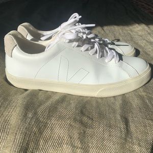 Veja Esplar Leather White Sneaker
